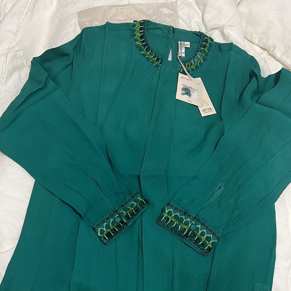 Anthropologie Daria Green Embroidered Blouse - Picture 5 of 7